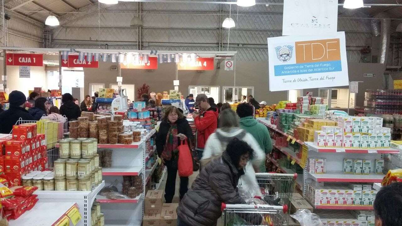 Gobierno cree que hay margen para un aumento de salarios en todos los sectores productivos.