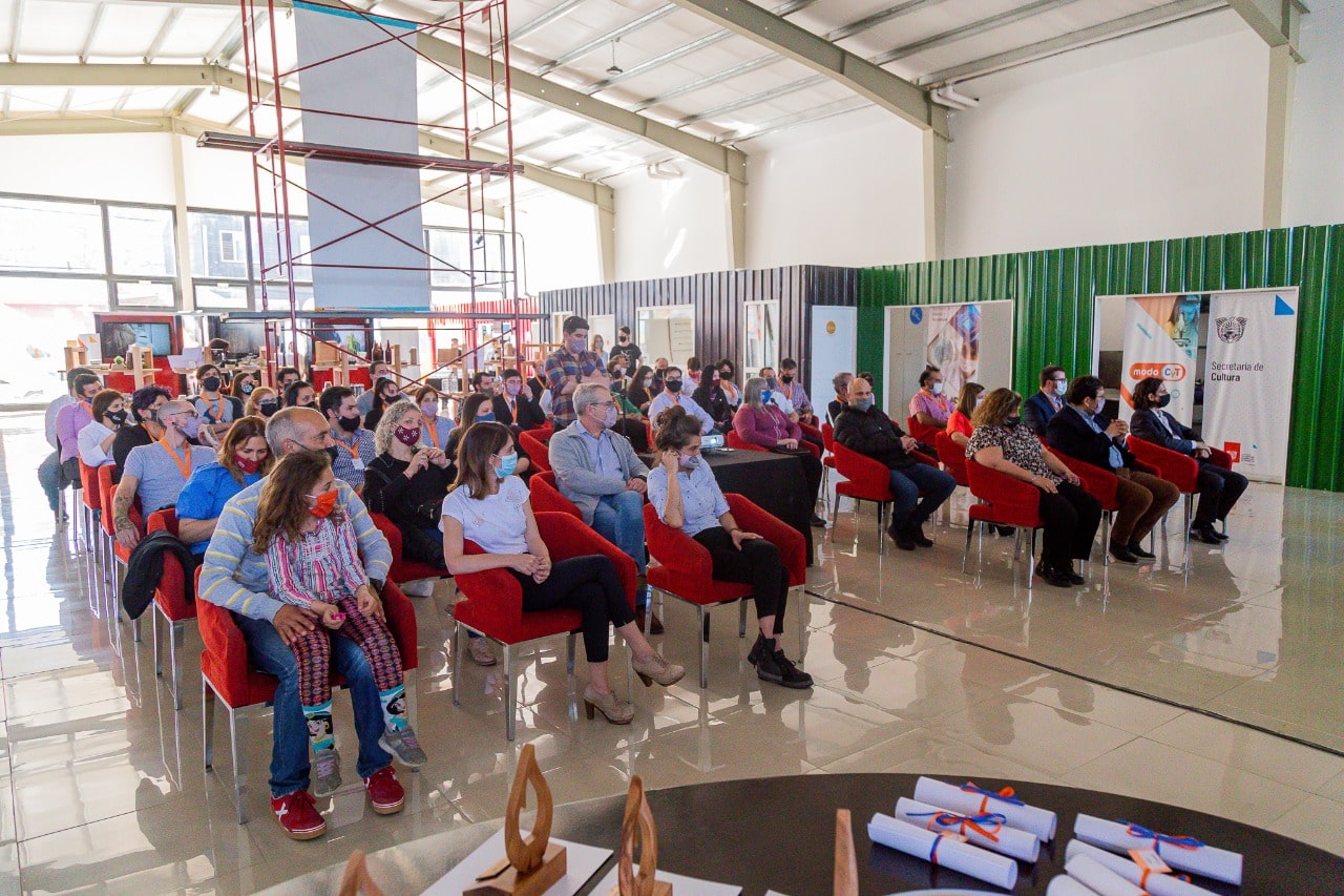 El Ministerio de Producción y Ambiente entregó premios a los ganadores del Programa TDF INNOVA