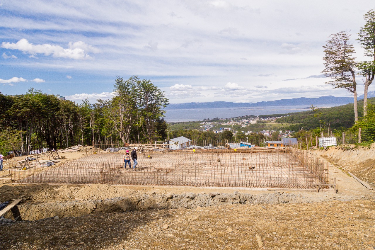 Avanzan las obras que abastecerán de agua potable a barrios del Valle de Andorra en Ushuaia