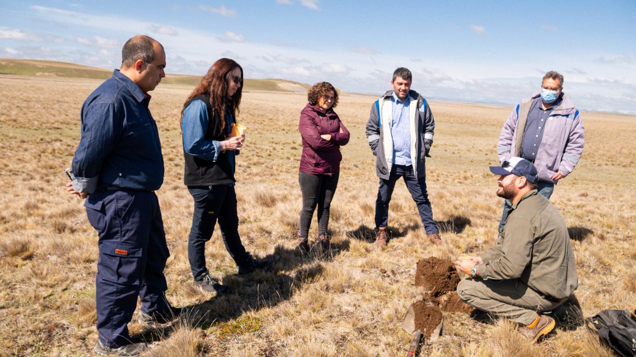 Se realizan muestras en un sector del &aacute;rea CA12 para determinar la presencia de hidrocarburos en superficie