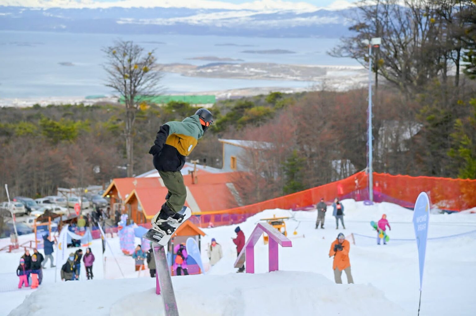 Tierra del Fuego celebró el invierno y las tradiciones en la bajada con antorchas del Glaciar Martial