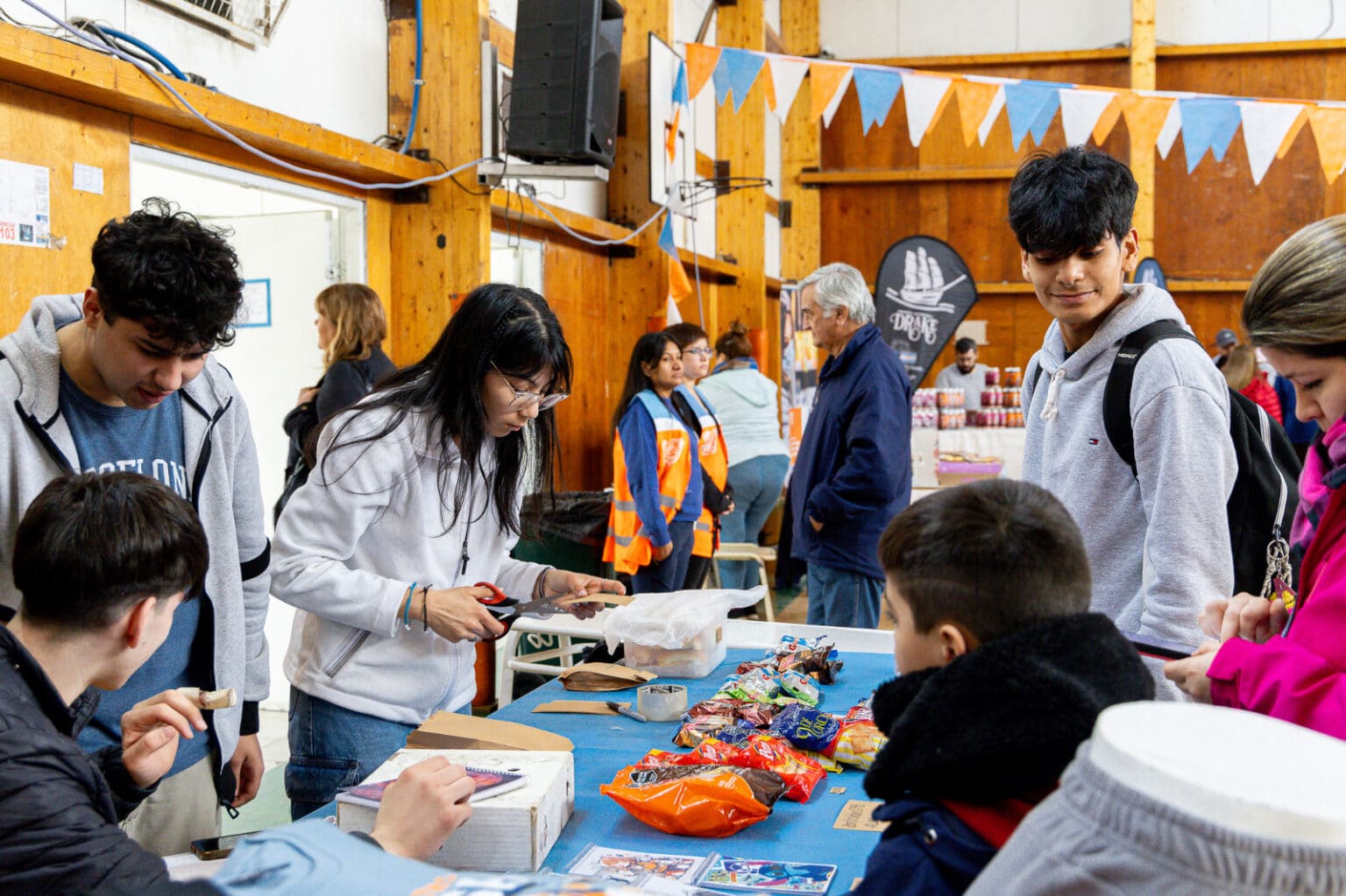 Emprendedores y comerciantes locales participaron en &ldquo;Tu Mercado TDF&rdquo;