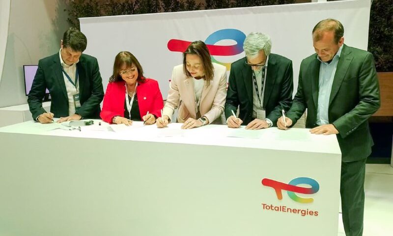 Gobierno acordó con hidrocarburíferas millonaria inversión social para fortalecer salud, educación y seguridad en Tierra del Fuego