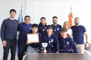 La provincia reconoció al equipo SUB-16 de hockey pista, flamante campeón argentino