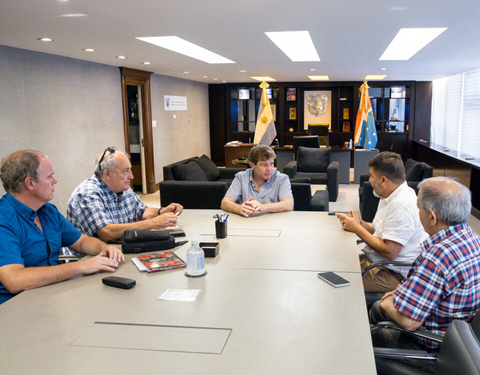 EL GREMIO DE FERROCARRILES Y PUERTOS RESPALDÓ LA GESTIÓN DEL GOBERNADOR PARA REVERTIR LA INTERVENCIÓN DEL PUERTO DE USHUAIA