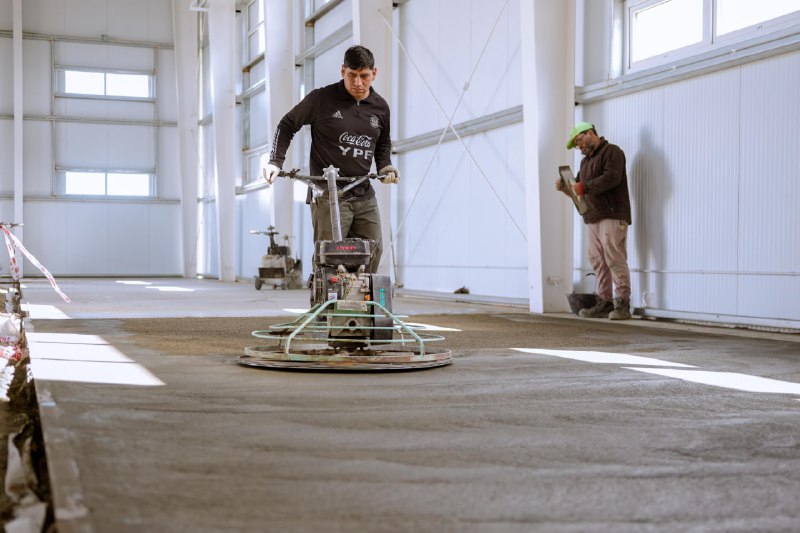 INICIÓ EL HORMIGONADO EN EL NUEVO GIMNASIO DEL COLEGIO SOBERANÍA NACIONAL